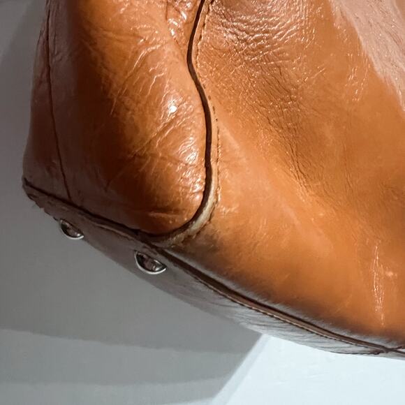 Hobo The Original Tote Bag Shoulder Purse Tan Camel Leather Pockets Double - Picture 6 of 16